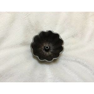 Cast Iron Rosette Cookie Cutter Mold Bundt Cake 2.